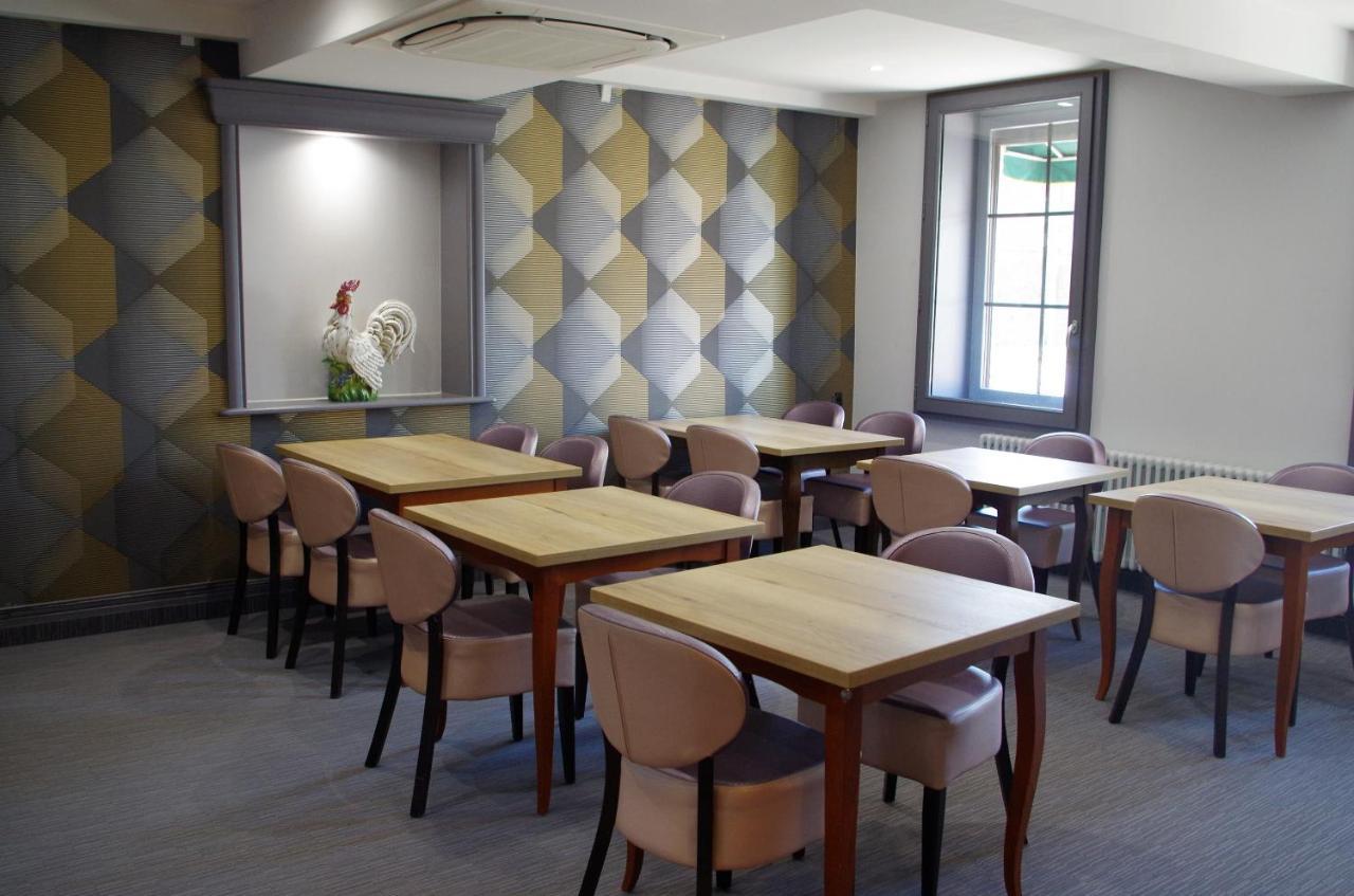 Logis Hotel Les Platanes Reyssouze Esterno foto