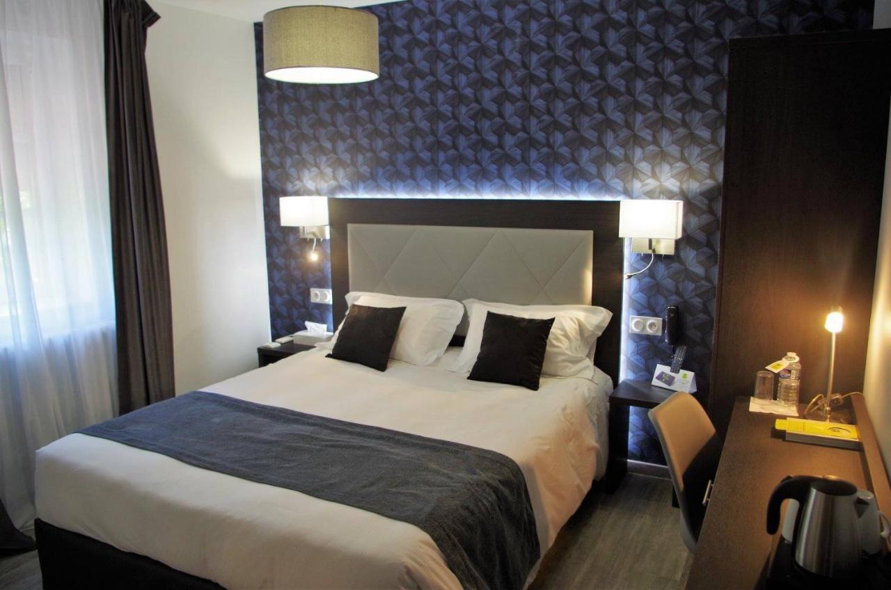 Logis Hotel Les Platanes Reyssouze Esterno foto